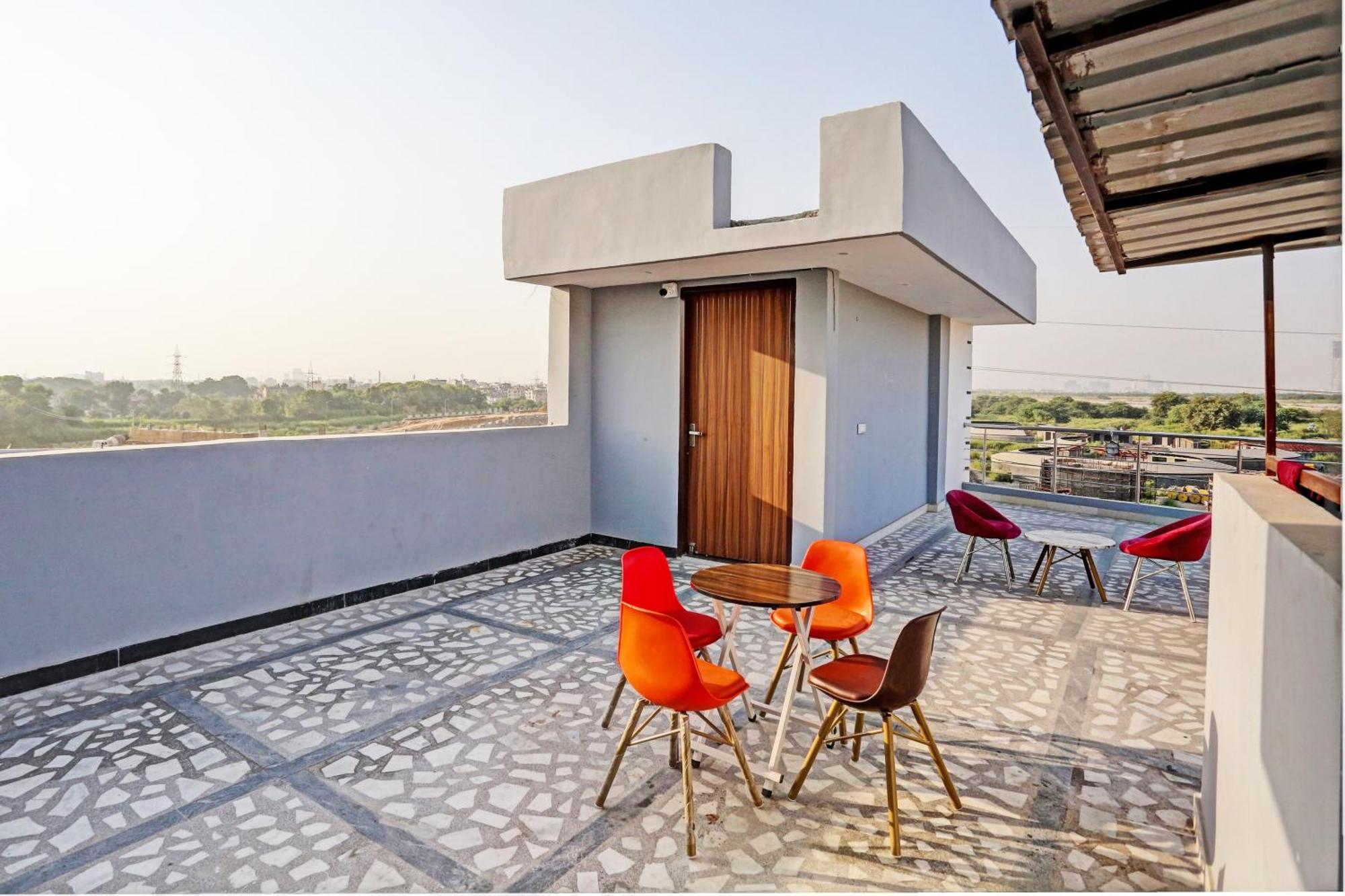 Hotel O Tree House Νέο Δελχί Εξωτερικό φωτογραφία
